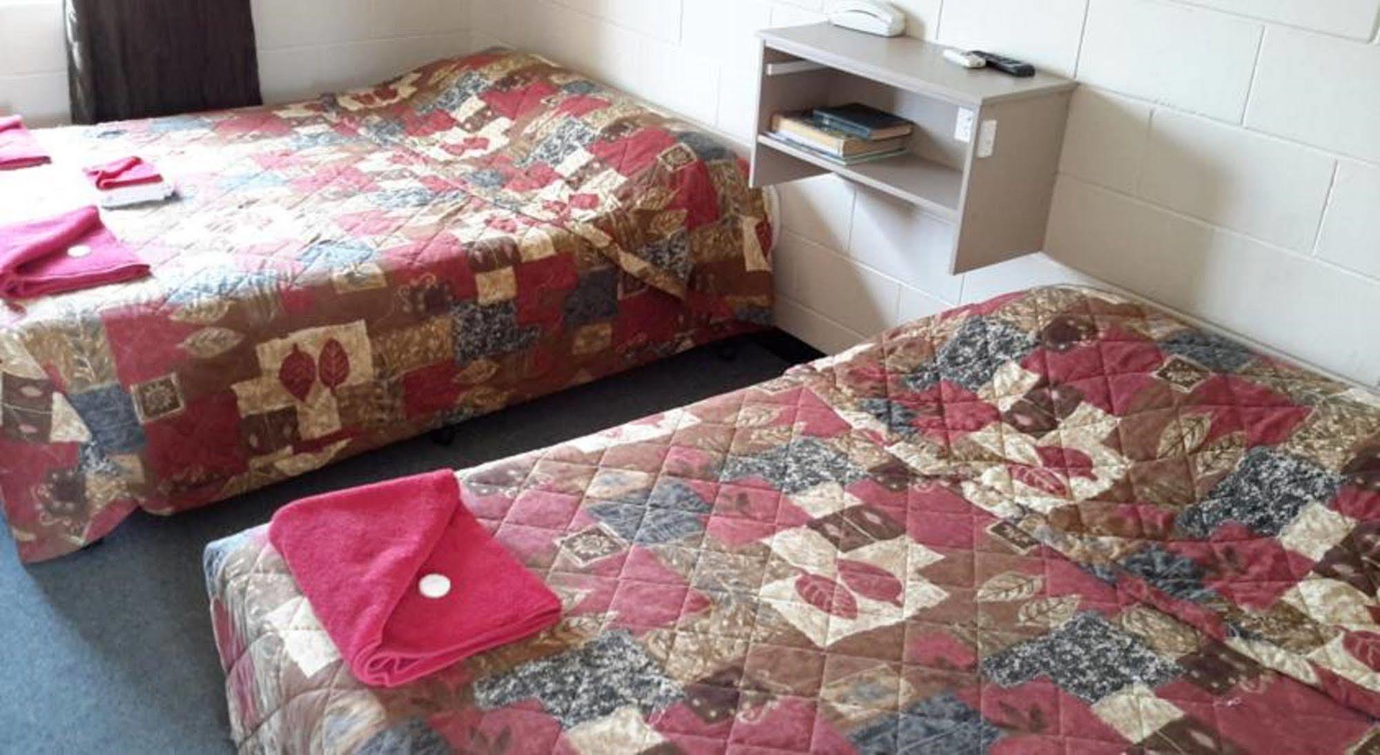 Herbert Valley Motel Ingham Ngoại thất bức ảnh
